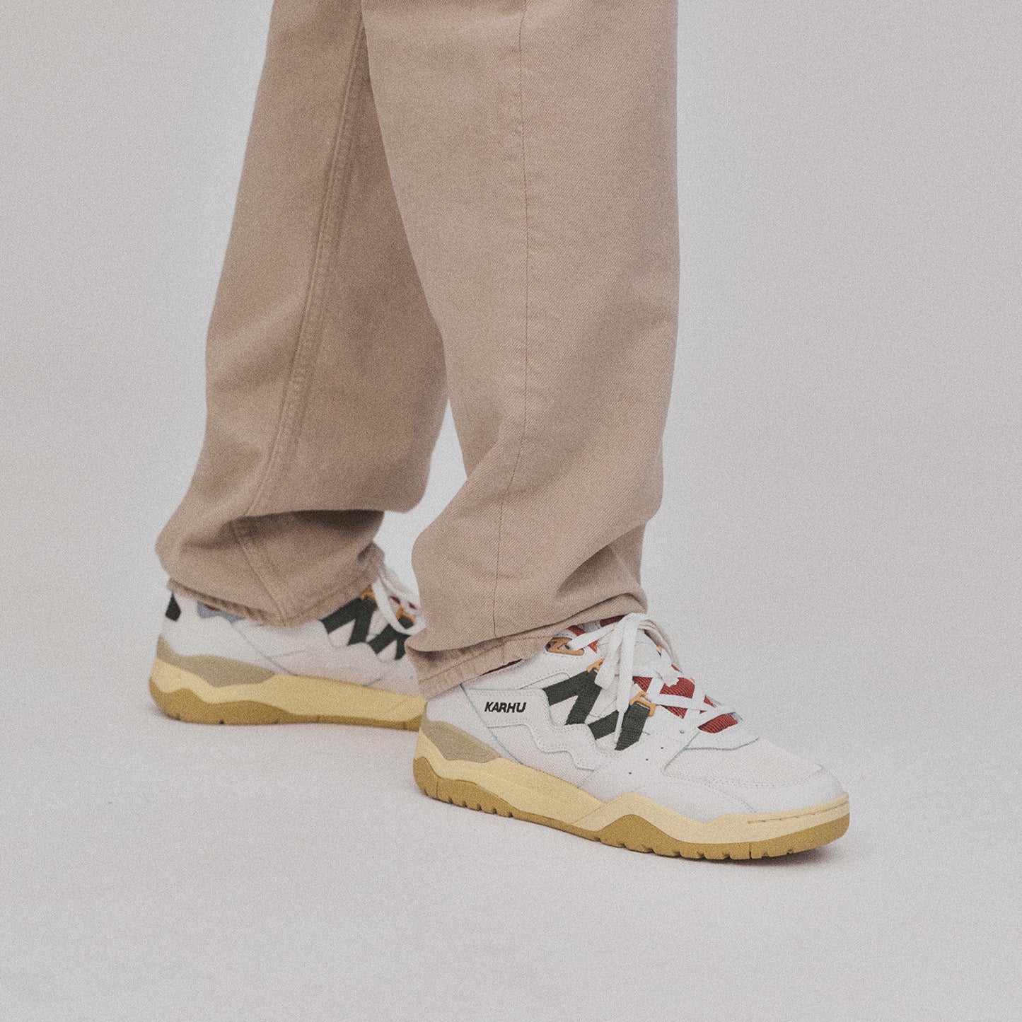 Fusion XT Blanc de Blanc / Pineneedle - Lifestyle sneakers | Karhu sale