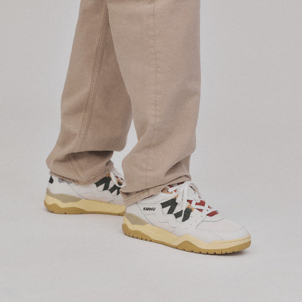 Fusion XT Blanc de Blanc / Pineneedle - Lifestyle sneakers | Karhu sale