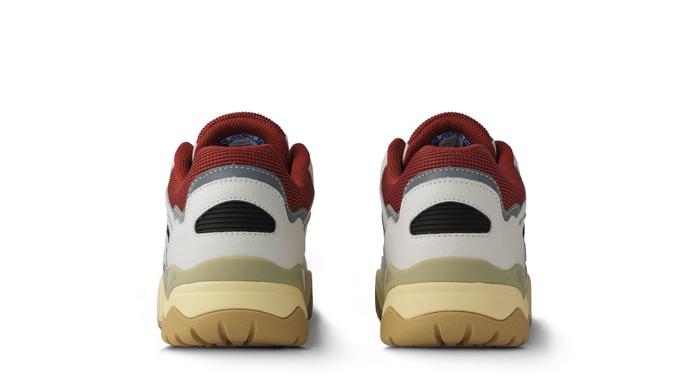 Fusion XT Blanc de Blanc / Pineneedle - Lifestyle sneakers | Karhu sale