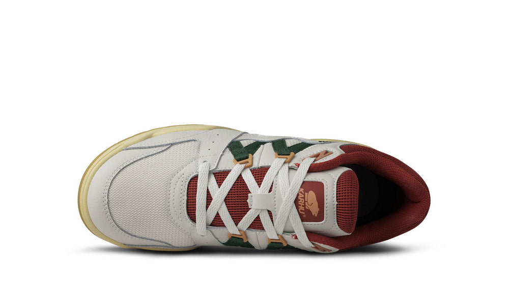 Fusion XT Blanc de Blanc / Pineneedle - Lifestyle sneakers | Karhu sale