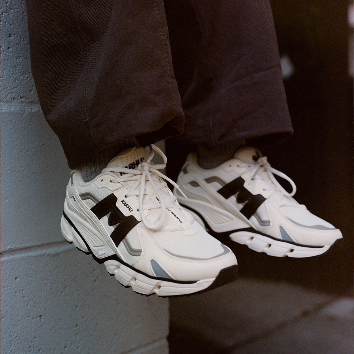 Super Fulcrum Vanilla Ice / Black - Lifestyle sneakers | Karhu discount