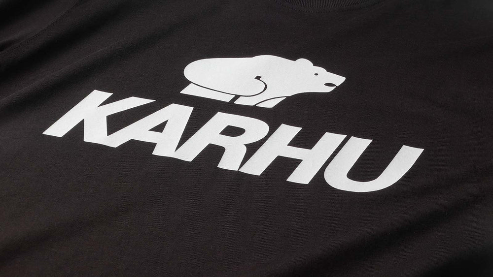 Classic Logo T-Shirt - Black / White | Karhu discount